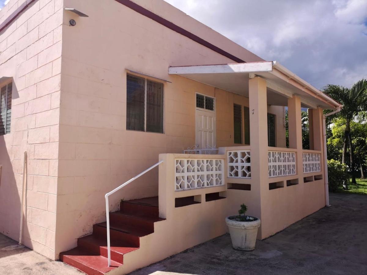 Ventnor House Apartments Bridgetown Exterior photo